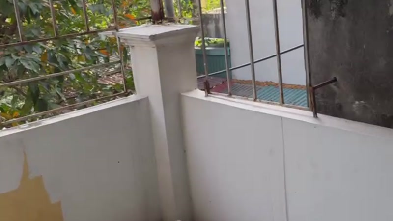 Chịch bướm bồ dâm ngoài hiên